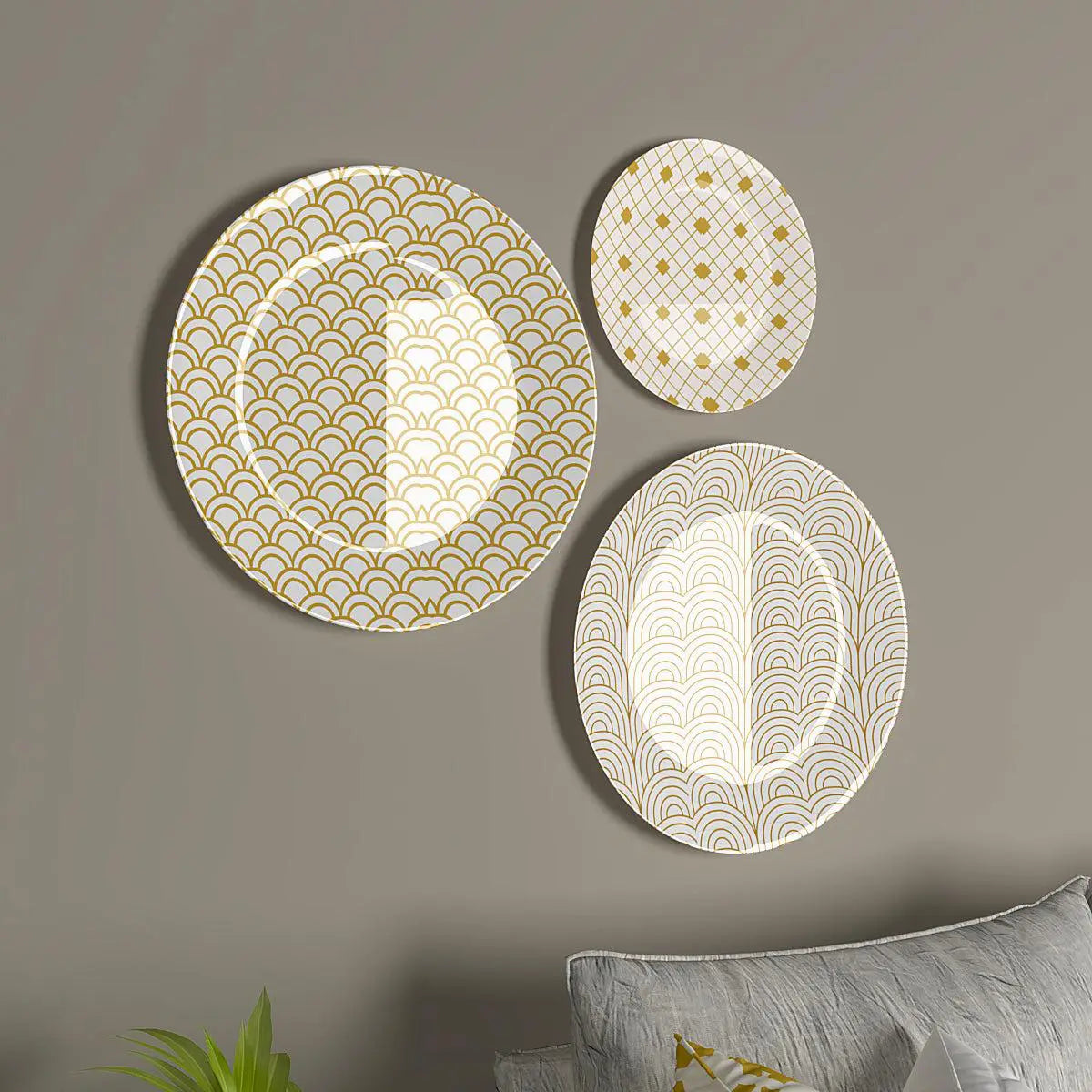 Decorative Wall Plates With Lattice Pattern Design Art' Wall Hanging.