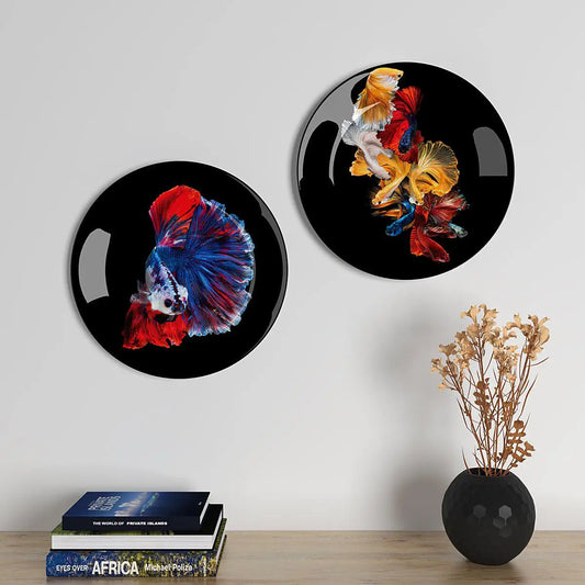 Homscape - Decorative Wall Plates With Colorful Fish Art Round Shape, Wall Hanging.