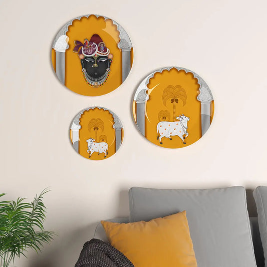 Homscape - Decorative Wall Plates In Krishna & Kamdhenu Picchwai Design Set Of 3
